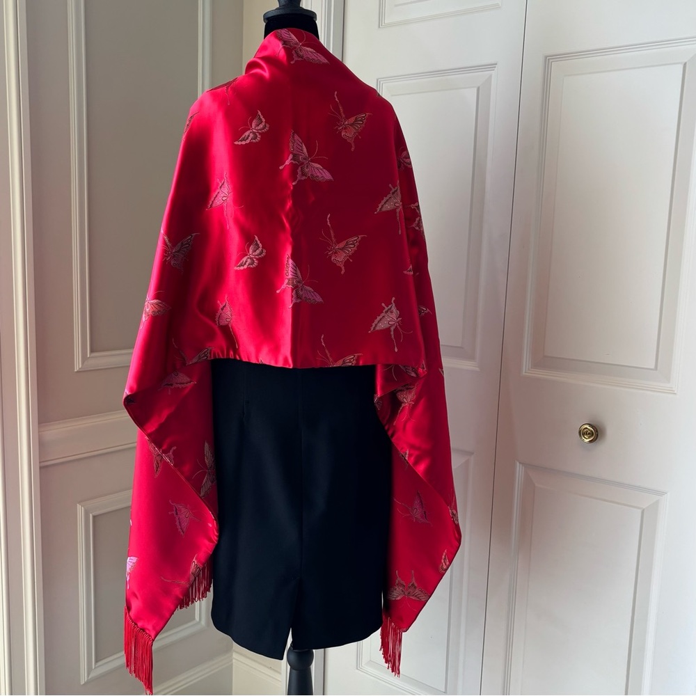 AMAZING Vintage Silk Shawl Unique Butterfly Embroidery Hand Made